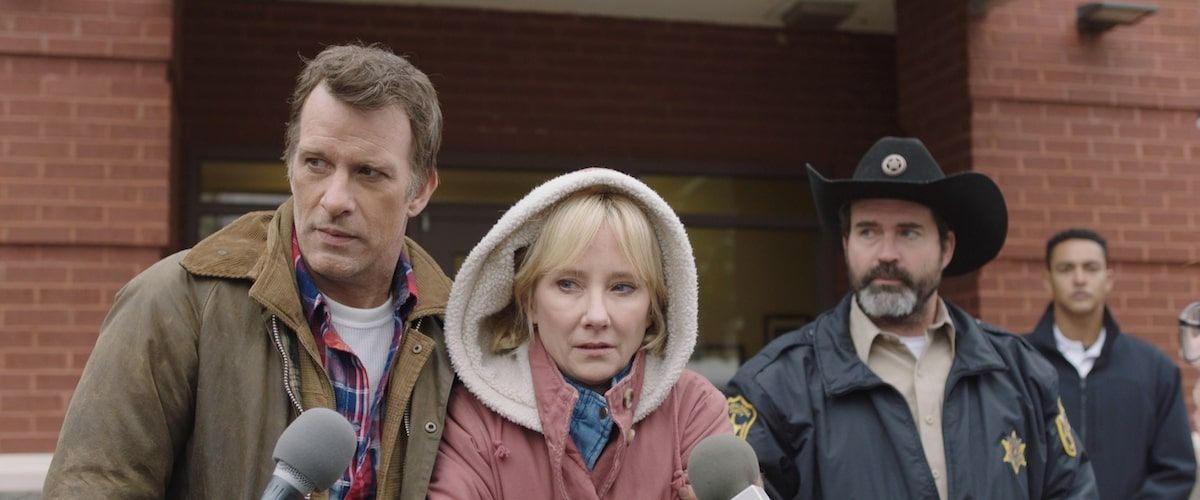 L'ORA DELLA VERITÀ Spietati Recensioni e Novità sui Film L'ORA DELLA VERITÀ Spietati Recensioni e Novità sui Film