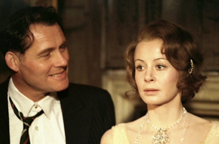 PRIGIONIERI DEL PASSATO Spietati Recensioni e