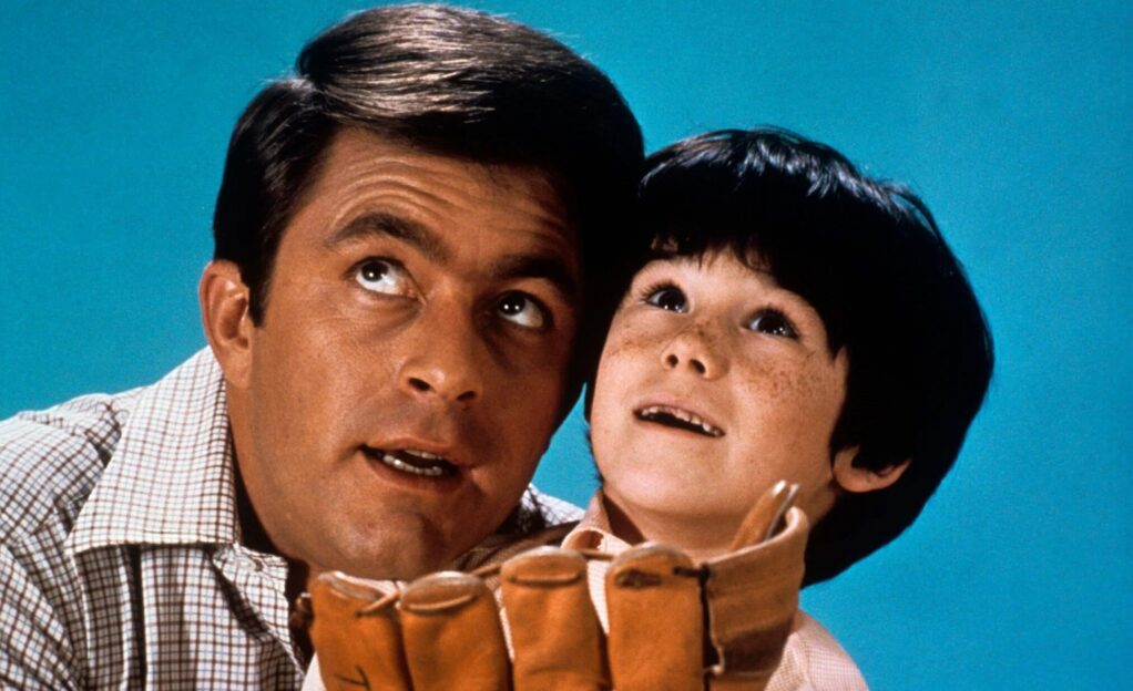 UNA MOGLIE PER PAPÀ (serie) Spietati Recensioni e Novità sui Film
